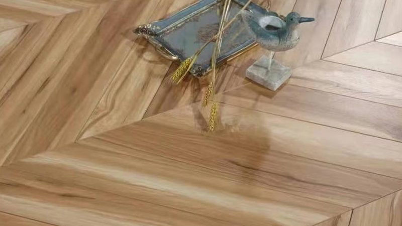 儿童房地板选免漆板，环保耐用更放心